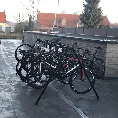 Logies Ternier - Het Victorhuis 니우포르트