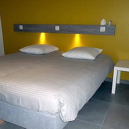 Logies Ternier - Het Victorhuis Bed & Breakfast 2*