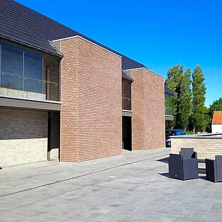 فندق مبيت وإفطار Logies Ternier - Het Victorhuis 2*