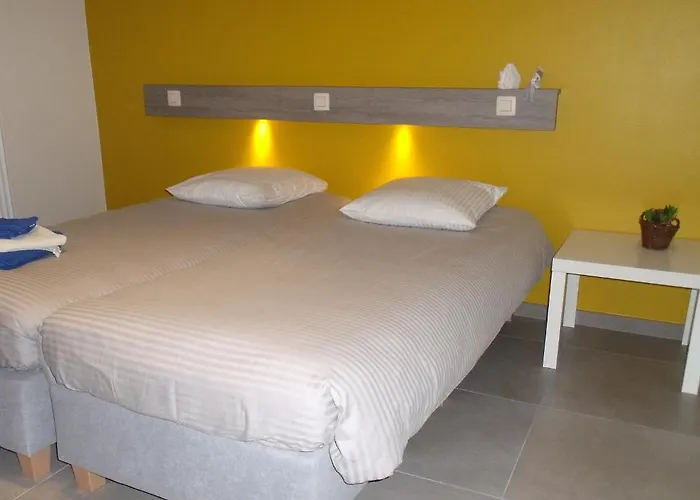 Logies Ternier - Het Victorhuis Bed & Breakfast 2*